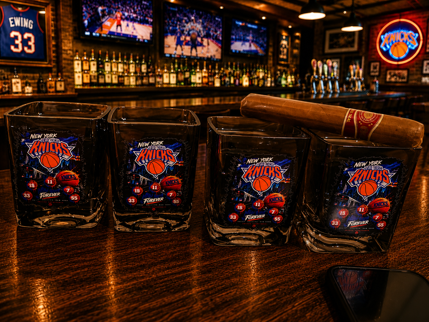 NY KNICKS CIGAR GLASS - Personalized Bourbon Cigar Glass for Whiskey Lovers