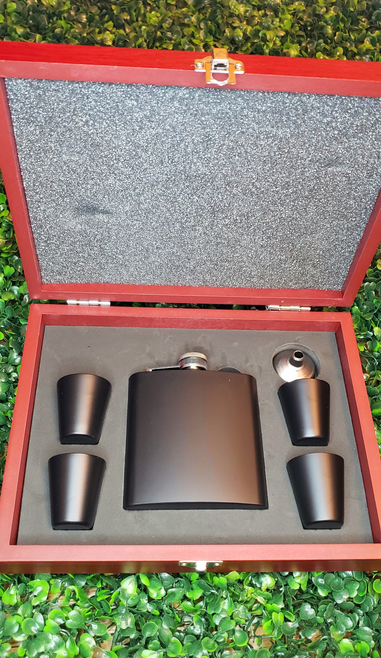 Black Matte Flask Set w/ Rosewood Presentation Box