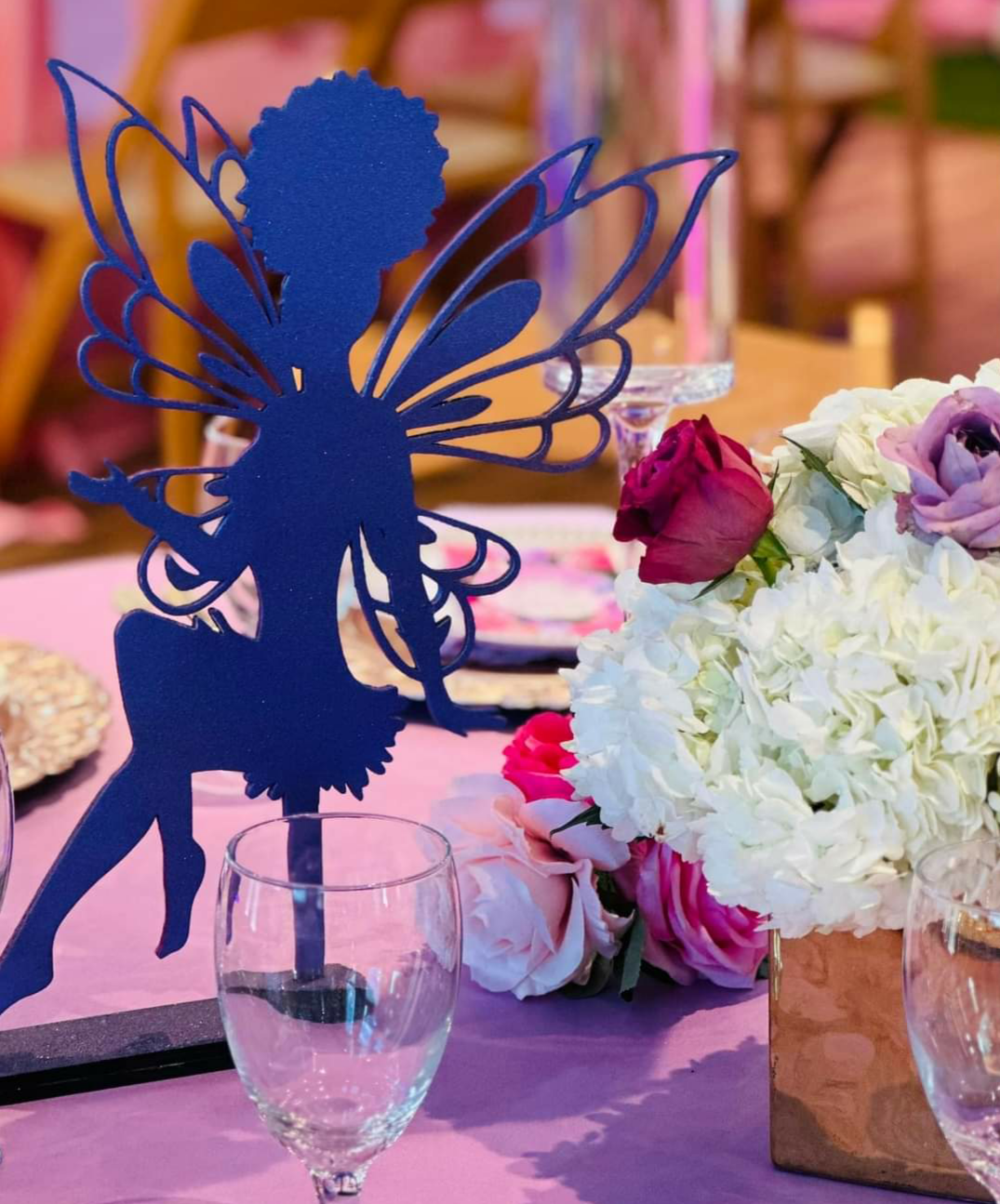 CUSTOM TABLE CENTERPIECES