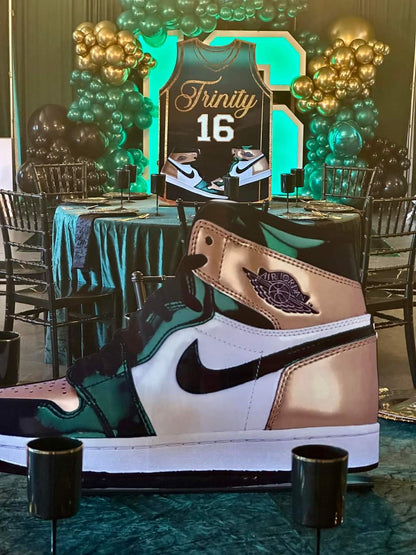 CUSTOM TABLE CENTERPIECES
