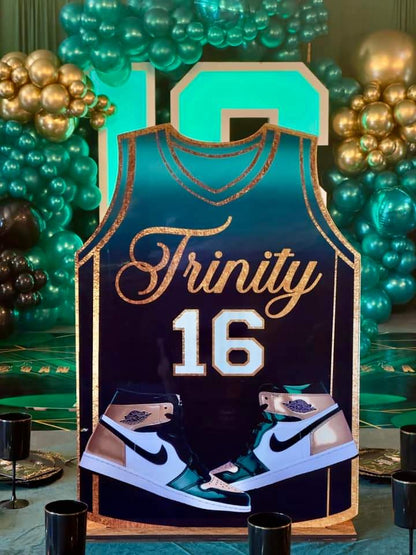CUSTOM TABLE CENTERPIECES