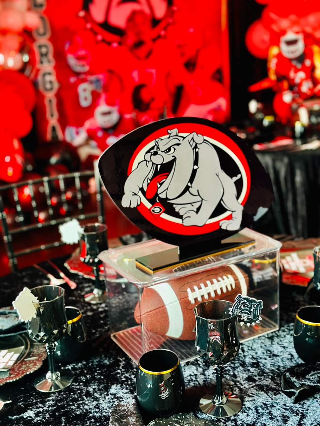 CUSTOM TABLE CENTERPIECES